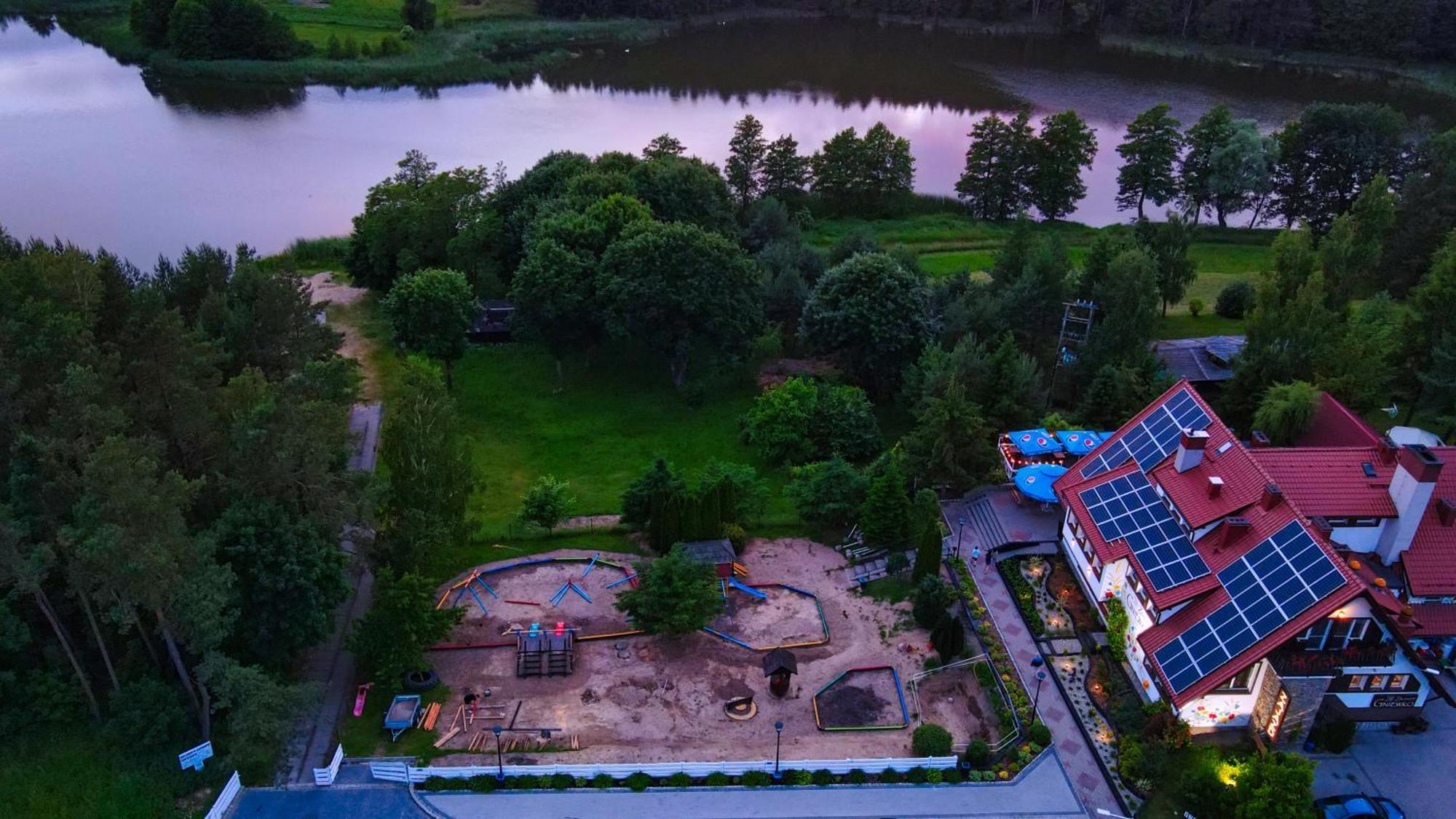 Zajazd Gniewko Mala Karczma ภายนอก รูปภาพ